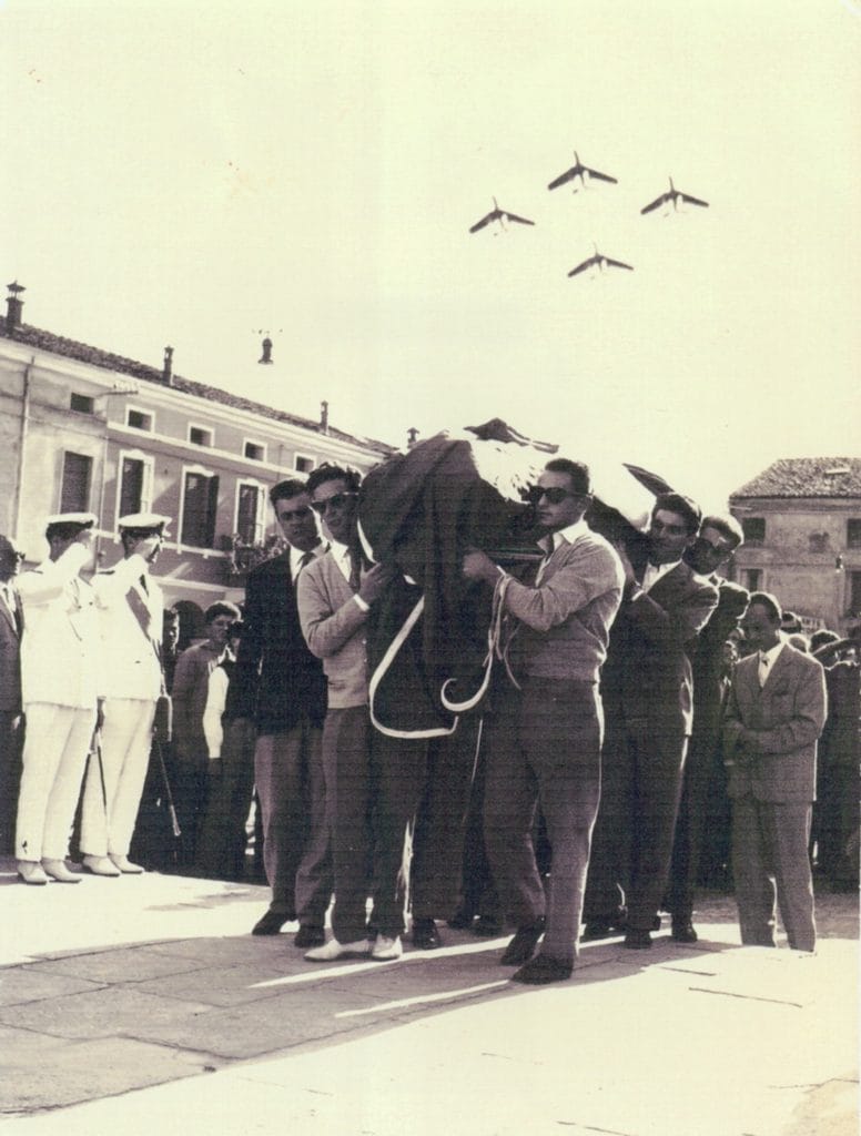 Funerale del Ten. Pilota Raul Ballada